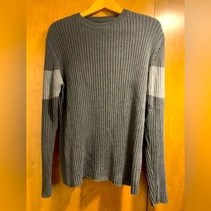 Vintage 90s GAP preloved sweater.